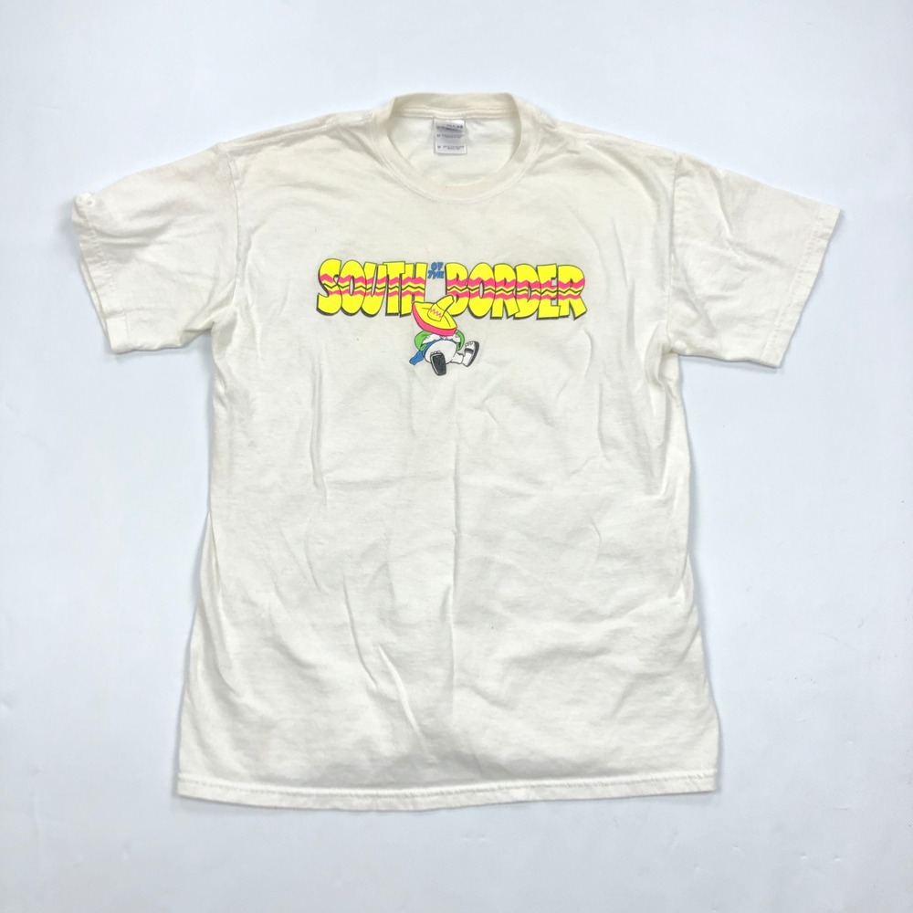 Gildan South of the Border Souvenir Graphic T-Shirt Medium (Runs Small) Pedro
